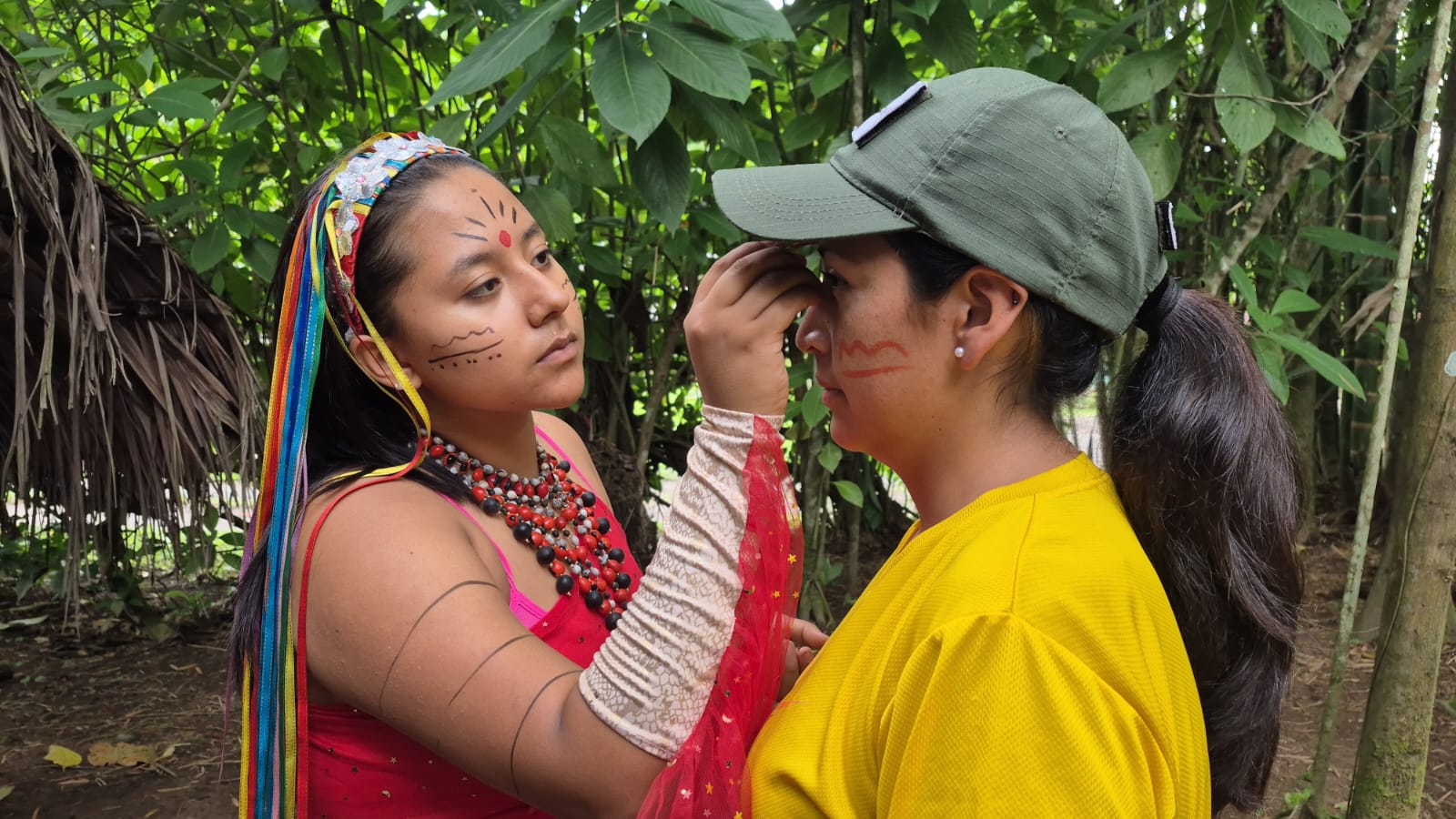 BAÑO DE FLORECIMIENTO CON TSACHILAS